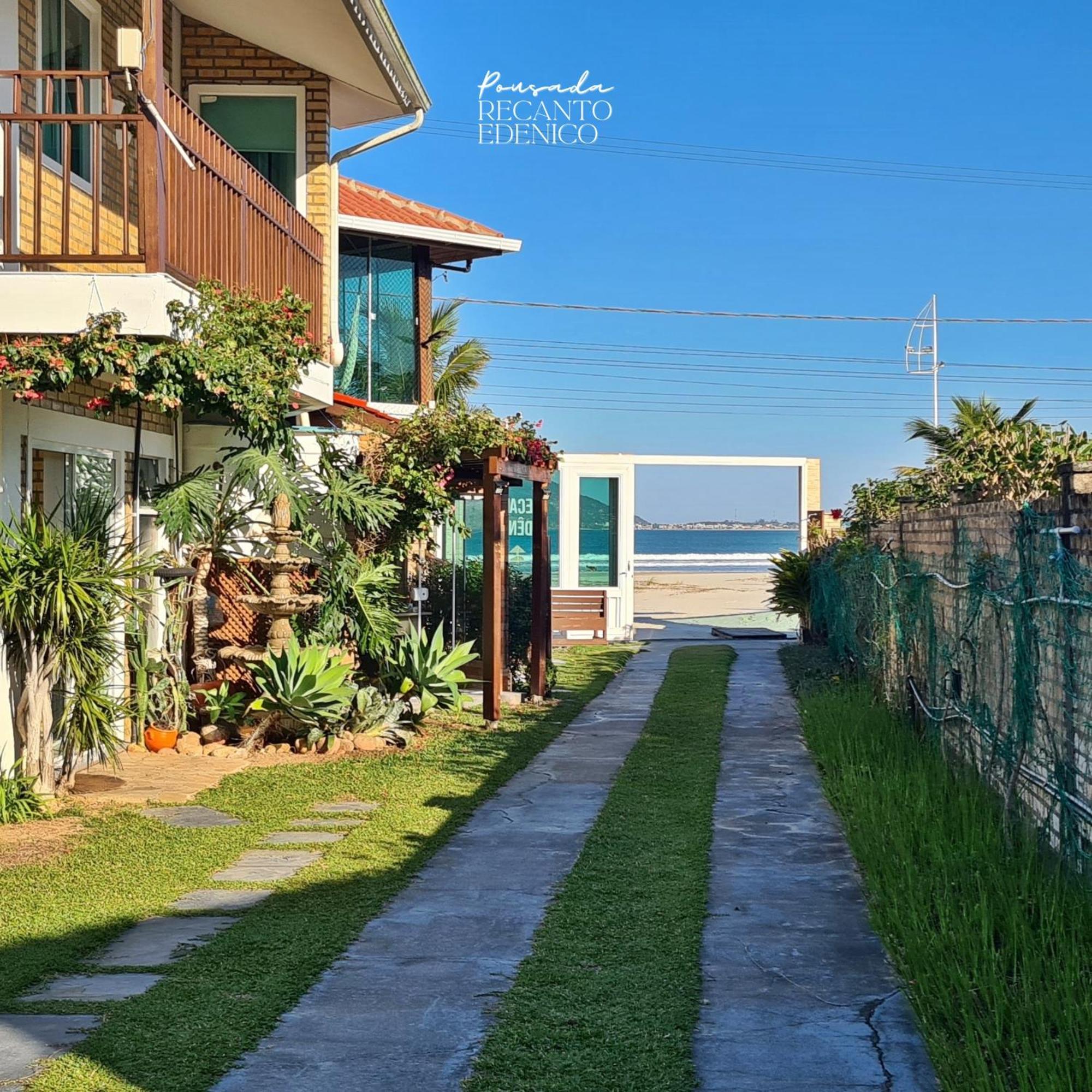 Pousada Recanto Edenico - A Beira Mar Da Praia Ponta Do Papagaio, Palhoca Sc المظهر الخارجي الصورة